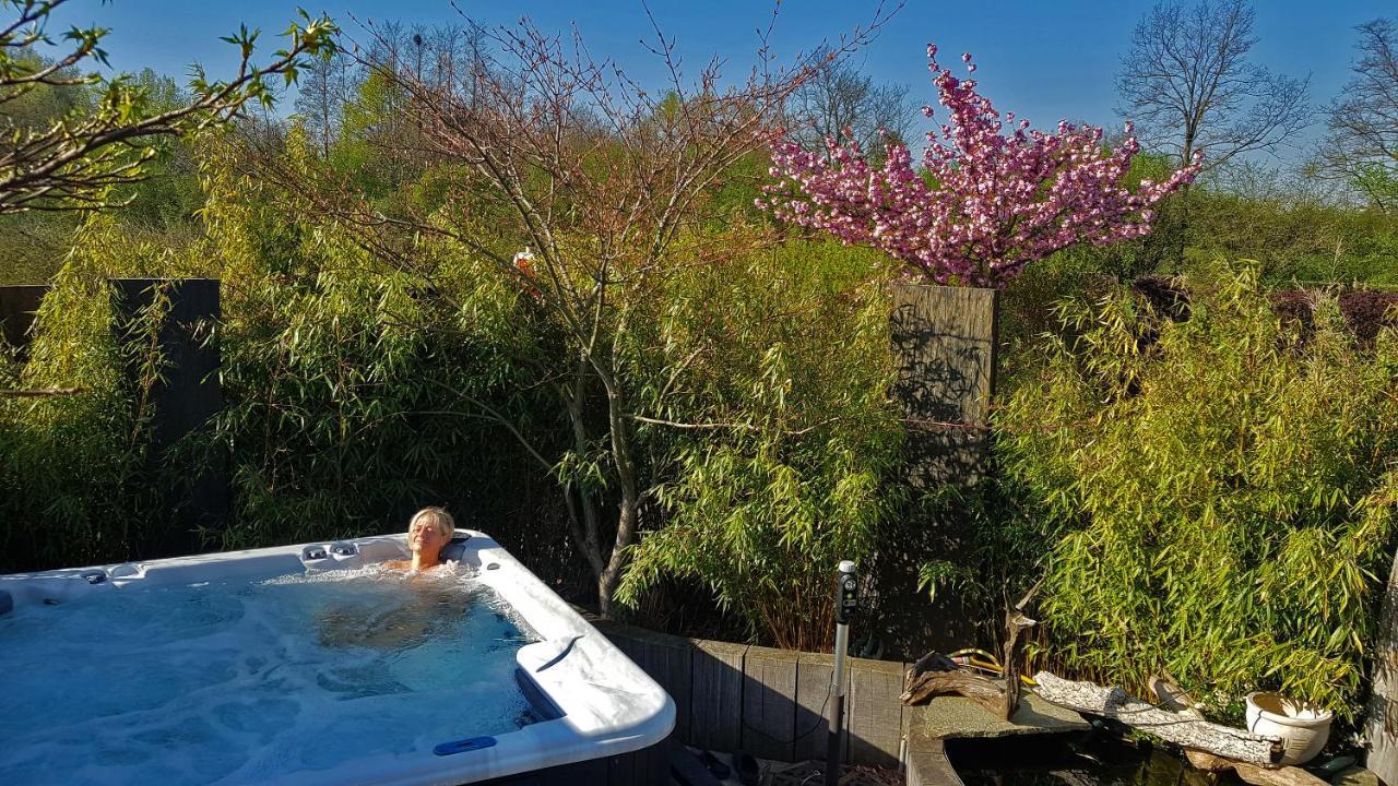 La Villa Esterel & Spa Village-Neuf Kültér fotó